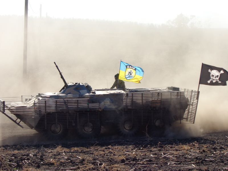 Azov traint bij Marioepol