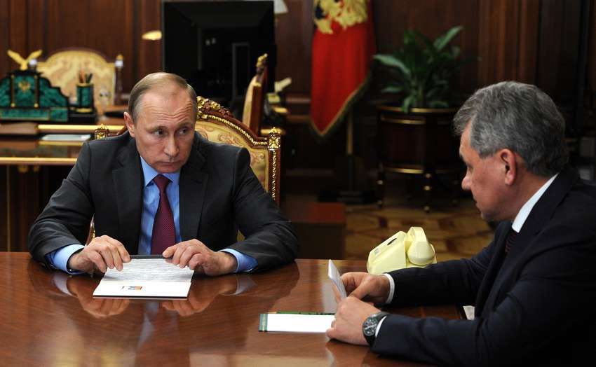 shoigu en putin inf 2 febr 19