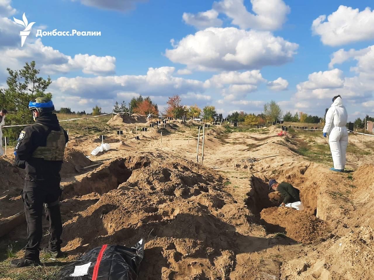 oekraine lyman mass graves radio liberty