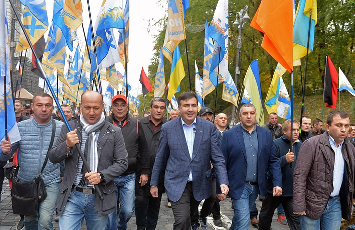 saakashvili keert terug naar oekraine