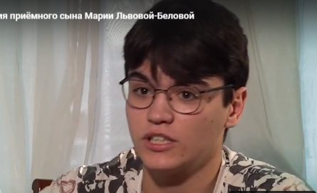 lvova belova aangenomen zoon filipp