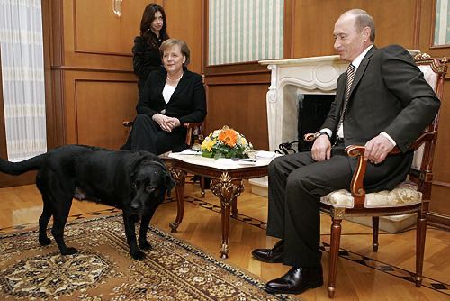 MerkelPutinHond